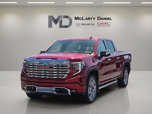 Certified 2024 GMC Sierra 1500 Denali w/ Denali Reserve Package AWD/4WD image 3