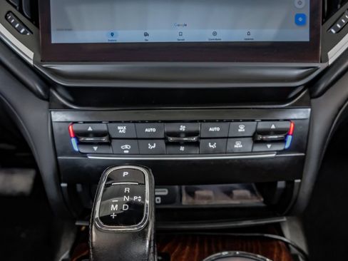 Used 2019 Maserati Ghibli S GranLusso RWD image 24