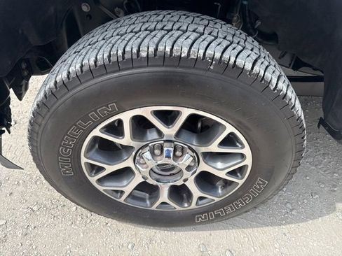 Used 2020 Ford F250 Lariat w/ Lariat Value Package image 33