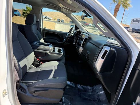 Used 2016 GMC Sierra 1500 SLE w/ SLE Value Package image 9