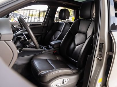 Certified 2023 Porsche Macan