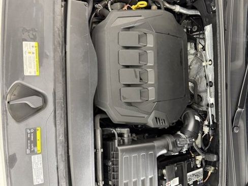 Used 2021 Audi Q3 2.0T Premium Plus w/ Premium Plus Package image 25