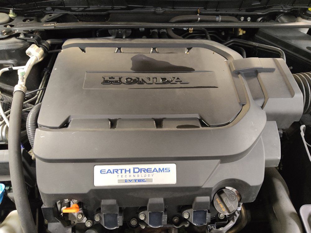 Used 2015 Honda Accord Touring image 30