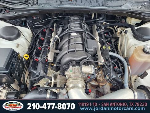 Used 2013 Dodge Challenger R/T RWD image 26