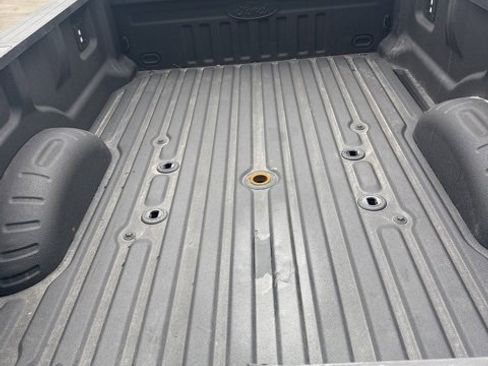 Used 2025 Ford F450 Platinum w/ FX4 Off-Road Package image 4