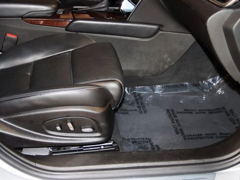 Used 2016 Cadillac XTS Luxury image 52