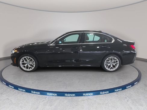 Used 2026 BMW 330i Sedan w/ Convenience Package RWD image 9