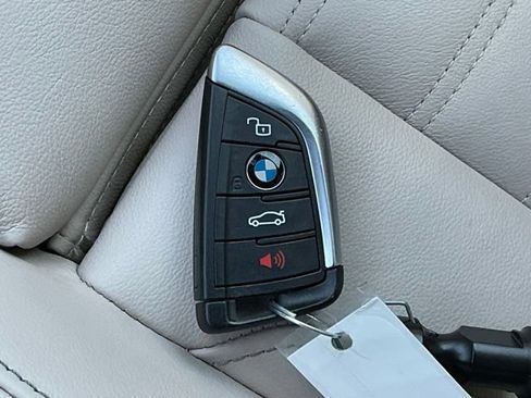 Used 2021 BMW X3 sDrive30i w/ Premium Package RWD image 34