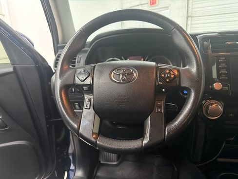 Used 2021 Toyota 4Runner TRD Off-Road Premium w/ Moonroof Package AWD/4WD image 16