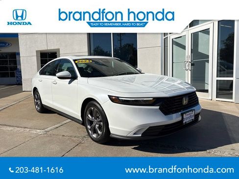 Used 2024 Honda Accord EX image 2