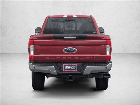 Used 2018 Ford F350 Lariat w/ Chrome Package image 7