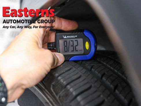 Used 2022 Jeep Compass Latitude AWD/4WD image 26