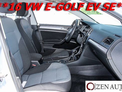 Used 2016 Volkswagen e-Golf SE FWD image 24