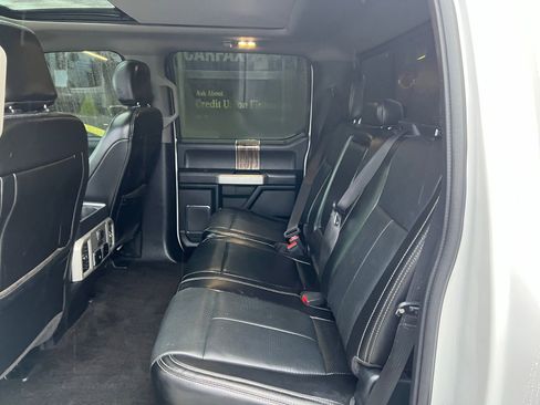 Used 2018 Ford F150 Lariat w/ Equipment Group 502A Luxury image 25