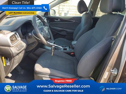 Used 2016 Kia Sorento LX FWD image 9