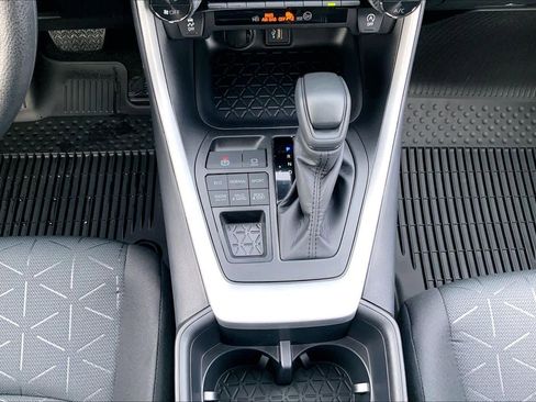 New 2025 Toyota RAV4 XLE image 18