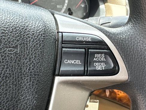 Used 2010 Honda Accord EX image 23