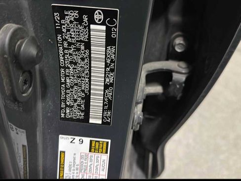 Used 2024 Toyota Corolla SE image 7