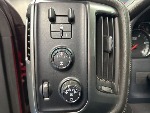 Used 2016 Chevrolet Silverado 2500 LTZ w/ Duramax Plus Package image 24
