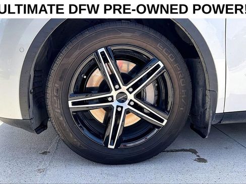 Used 2021 Tesla Model Y Long Range AWD/4WD image 11