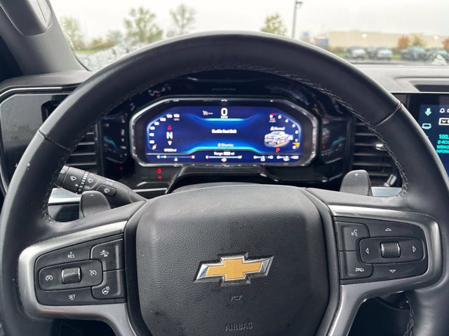 Used 2025 Chevrolet Silverado 1500 LTZ AWD/4WD image 7