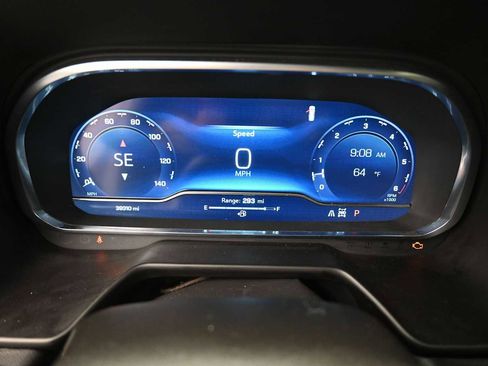 Used 2023 Chevrolet Tahoe RST AWD/4WD image 7