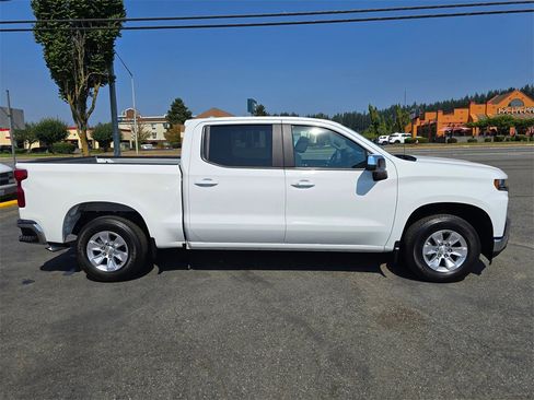 Used 2020 Chevrolet Silverado 1500 LT w/ All-Star Edition image 8