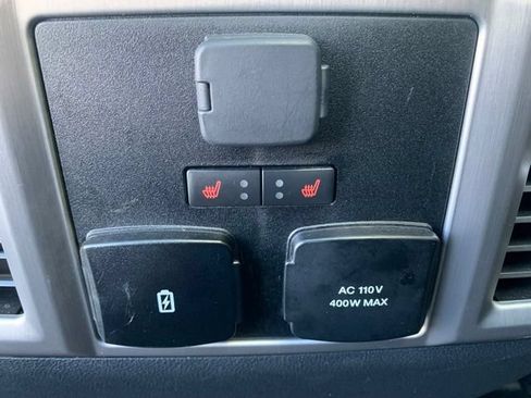 Certified 2022 Ford F350 Platinum AWD/4WD image 19