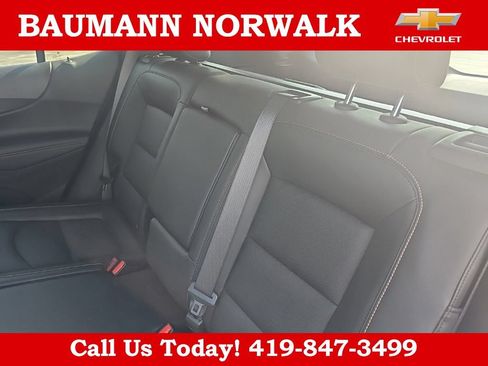 Used 2021 Chevrolet Equinox Premier FWD image 24