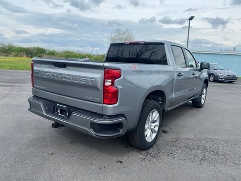 Used 2024 Chevrolet Silverado 1500 Custom AWD/4WD image 9