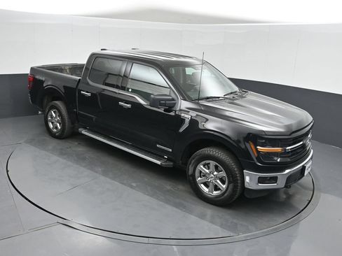 Used 2025 Ford F150 XLT w/ Equipment Group 301A Standard AWD/4WD image 27