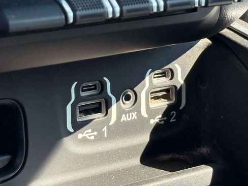 Used 2021 RAM 1500 Big Horn AWD/4WD image 29