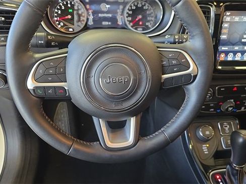 Used 2019 Jeep Compass Limited image 27