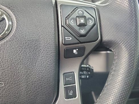 Used 2021 Toyota Tacoma SR5 RWD image 27
