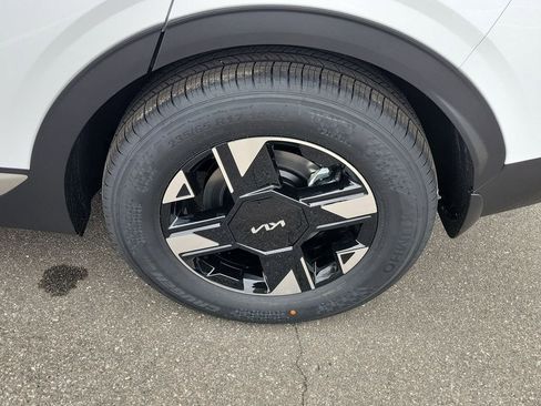 New 2026 Kia Sportage LX image 38