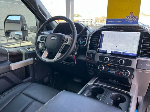 Used 2022 Ford F250 Lariat w/ Lariat Value Package image 55