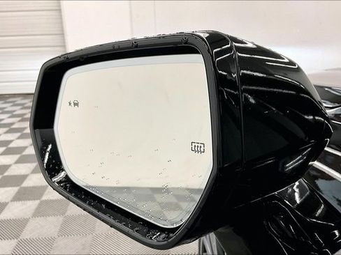 Used 2024 Cadillac XT4 Sport w/ LPO, Floor Liner Package AWD/4WD image 38