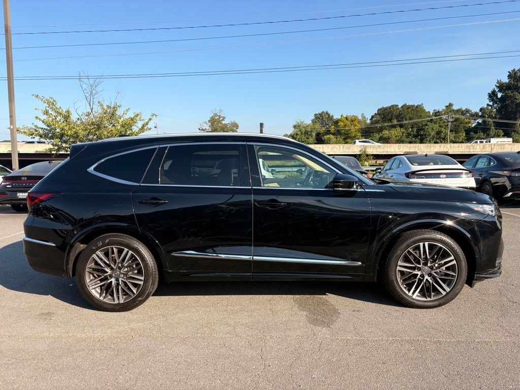 Used 2025 Acura MDX w/ Advance Package AWD/4WD image 9