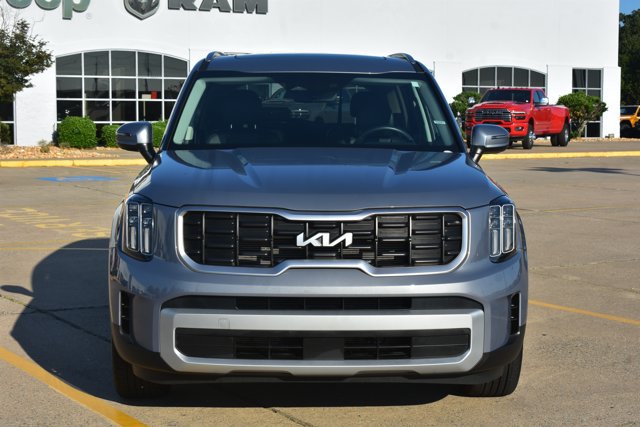 Used 2025 Kia Telluride S FWD image 2