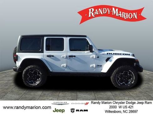 New 2023 Jeep Wrangler Unlimited Rubicon 4xe w/ Cold Weather Group AWD/4WD image 8