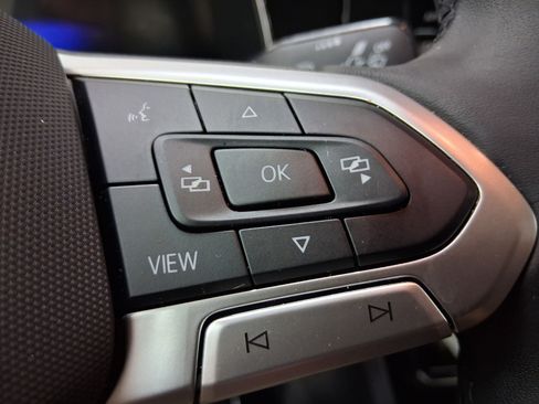 Used 2025 Volkswagen Jetta S FWD image 23