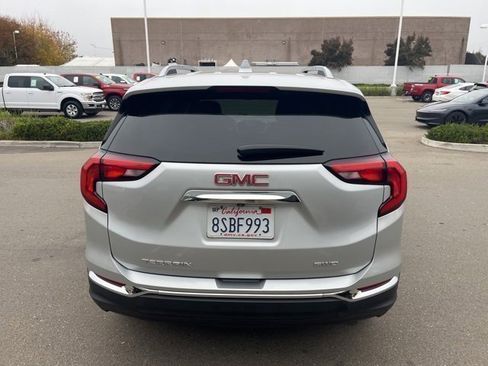 Used 2019 GMC Terrain SLT w/ Preferred Package image 6