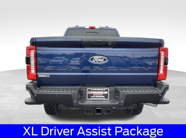 New 2027 Ford F350 XL w/ XL Off-Road 35" Tire Pakckage AWD/4WD image 4