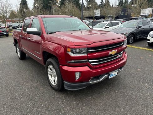 Used 2018 Chevrolet Silverado 1500 LTZ Z71 image 3