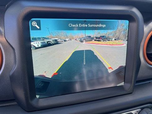 Certified 2022 Jeep Gladiator Mojave w/ LED Lighting Group image 30