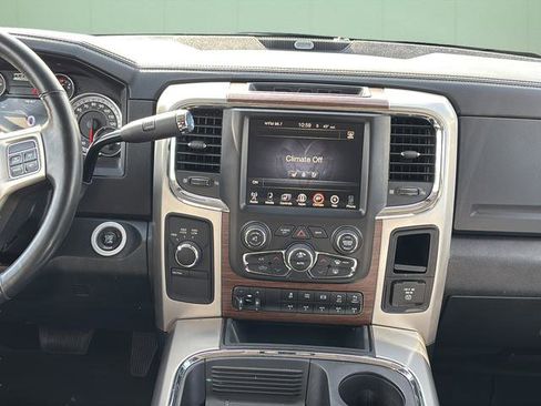 Certified 2016 RAM 2500 Laramie image 23