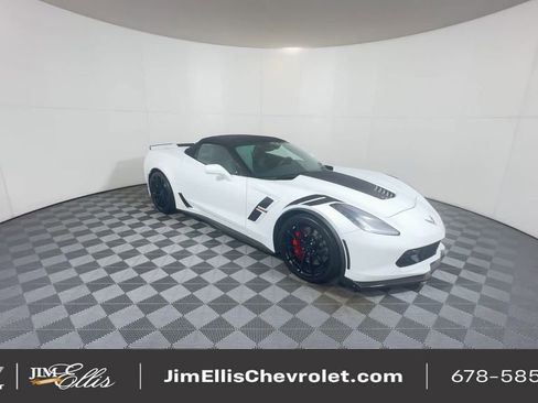 Used 2019 Chevrolet Corvette Grand Sport image 2