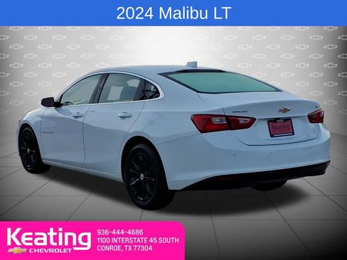 Used 2024 Chevrolet Malibu LT image 2