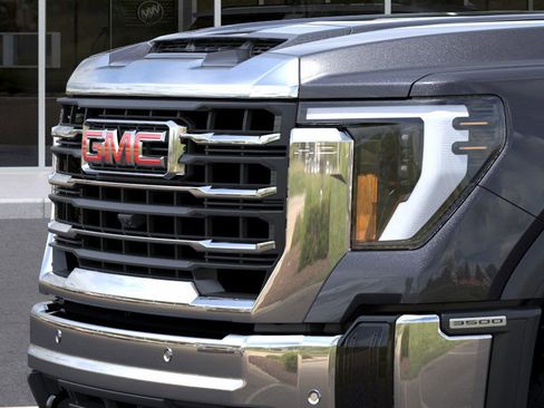 New 2026 GMC Sierra 3500 SLE image 13