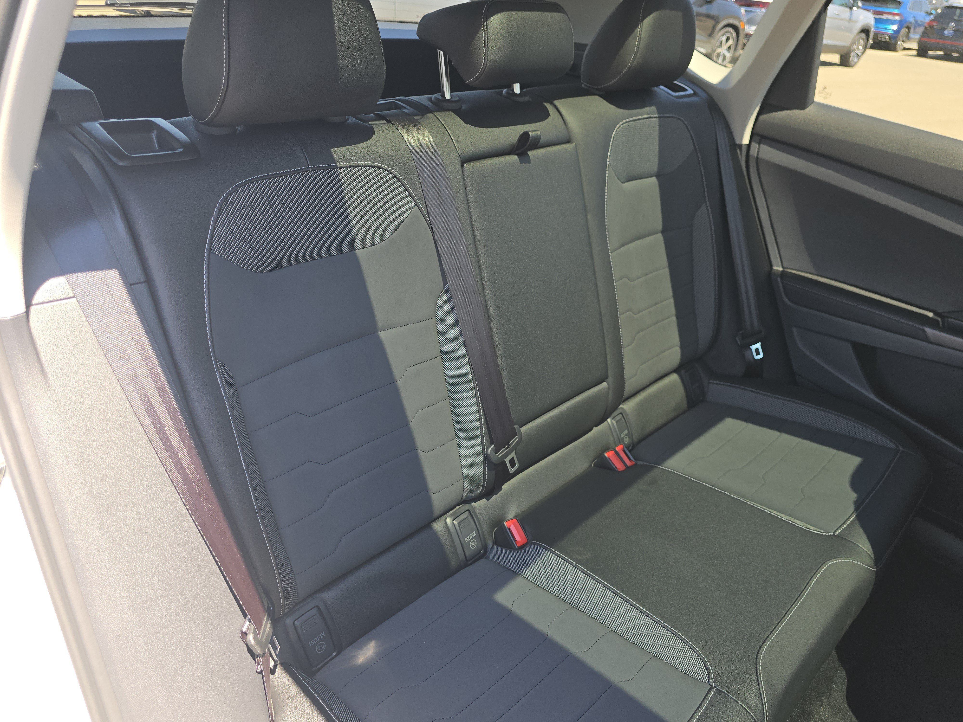 New 2026 Volkswagen Taos SE AWD/4WD image 18